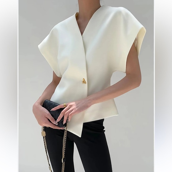 Commense Minimalist V-neck Button Down Blouse in White - Picture 1 of 14